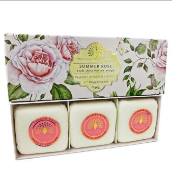 Summer Rose doos met 3 luxe zeepjes van 100 gram per stuk.